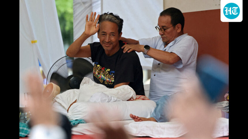 wangchuk-moved-to-safdarjung-hospital-after-a-21-day-hunger-strike-in-jantar-mantar | GIBN wangchuk-moved-to-safdarjung-hospital-after-a-21-day-hunger-strike-in-jantar-mantar