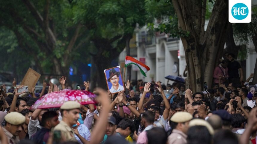 keep-calm-carry-a-rose-and-abhijit-debakis-message-as-cjp-gears-up-for-sansad-rally | GIBN ‘keep-calm,-carry-a-rose-and…’:-abhijit-debaki’s-message-as-cjp-gears-up-for-sansad-rally