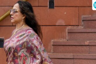 hema-malini-of-the-bharatiya-janata-party-says-the-protest-has-no-meaning.-kangana-dares-cjp-to-contest-elections