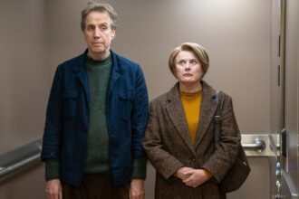 toronto-front-and-sideways,-with-laura-linney-and-rhys-ifans-as-people-diagnosed-with-parkinson’s,-gets-new-photos-(exclusive)