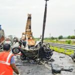 6-people-were-killed-after-a-truck-loaded-with-ethanol-overturned-in-maharashtra