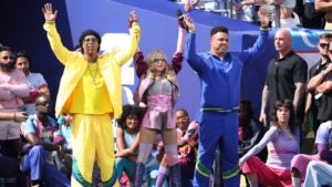 fifa-world-cup-halftime-show-director-on-staging-the-first-ever-concert:-‘the-challenge-behind-the-challenge’