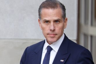 hunter-biden’s-photo-rehabilitation-tour-is-taking-a-difficult-path