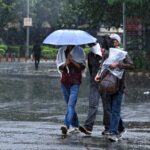heavy-rains-likely-to-hit-delhi-in-next-two-days,-himachal-hit-on-red-alert,-23-killed-in-jammu-and-kashmir-so-far-|-weather-updates