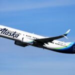 alaska-airlines-declares-a-state-of-emergency:-inside-a-787-dreamliner-flight