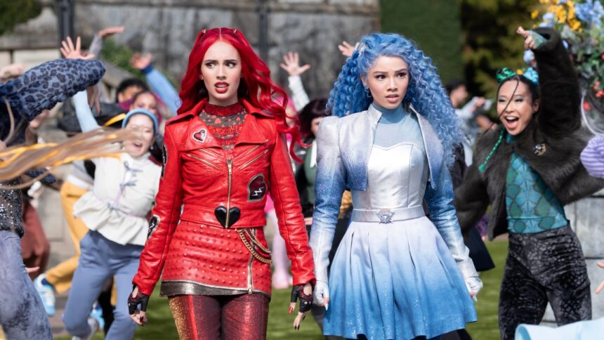 descendants-wicked-wonderland-stars-malia-baker-and-kylie-cantrall-talk-heroes-vs-villains-favorite-songs-and-hopes-for-a-sixth-film | GIBN ‘descendants:-wicked-wonderland’-stars-malia-baker-and-kylie-cantrall-talk-heroes-vs.-villains,-favorite-songs-and-hopes-for-a-sixth-film
