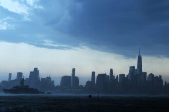 hurricane-warning-for-new-york-city:-updates-amid-the-storm