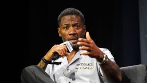 who-did-espn-fire?-tom-pelissero,-ryan-clark-and-more