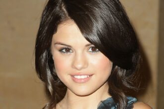 selena-gomez-then-and-now:-photos-of-her-over-the-years