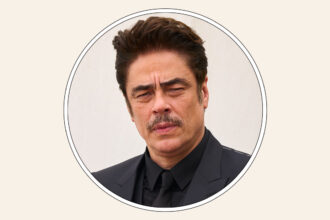 benicio-del-toro-stars-in-ben-stiller-and-mike-judge-comedy-series-‘protective-custody’-on-apple-tv