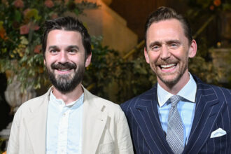 ‘loki’-ep-kevin-r.-wright-talks-‘pompeii:-out-of-time’-and-new-company-with-tom-hiddleston
