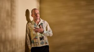 darren-aronofsky-raises-money-for-his-ai-film-studio-(exclusive)
