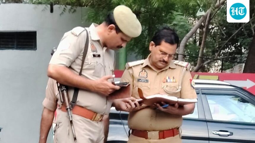 chinese-national-among-three-detained-in-noida-on-charges-of-running-shell-companies-hawala-racket-up-stf | GIBN chinese-national-among-three-detained-in-noida-on-charges-of-running-shell-companies,-hawala-racket:-up-stf