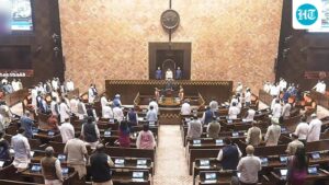 the-government-is-proposing-a-bill-to-penalize-obstruction-during-the-vande-mataram-handover