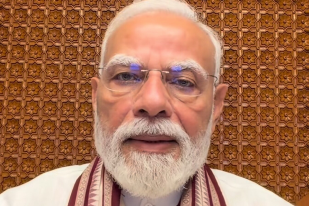 narendra-modi-‘thanks-his-friends’-in-instagram-video-after-paper-selfie-video-leaked