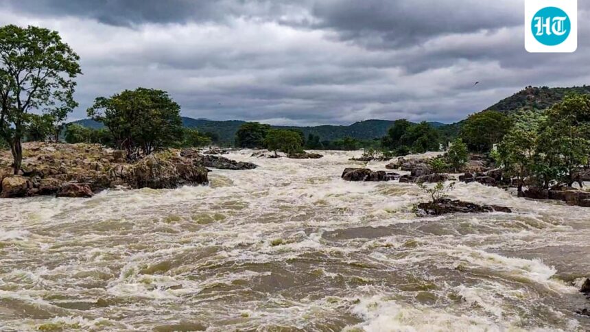 fresh-attempt-to-end-cauvery-impasse-as-pm-plans-to-speak | GIBN fresh-attempt-to-end-cauvery-impasse-as-pm-plans-to-speak