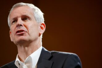 charlie-ergen’s-echostar-loses-241,000-pay-tv-subs,-hughes-unit-files-for-chapter-11-bankruptcy