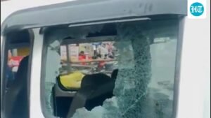kanwariyas-attack-school-van-in-lucknow;-cops-say-fir-against-3-unidentified-men