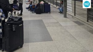 airlines-report-352-major-flight-defects-till-june,-akasa-and-air-india-top-list
