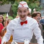 ‘ice-cream-man’-review:-eli-roth’s-small-town-horror-flick-is-for-diehard-slasher-fans,-and-absolutely-no-one-else