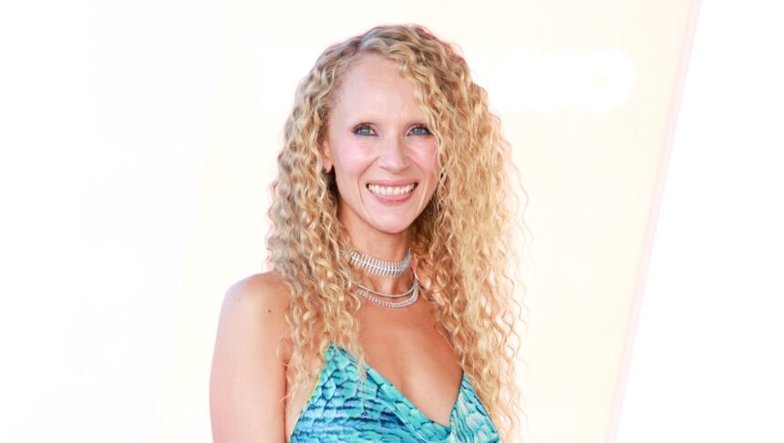 who-plays-keeley-in-‘ted-lasso’?-5-things-to-know-about-actress-juno-temple