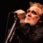 glen-hansard’s-funeral-draws-hundreds-of-stars-and-civilians-as-marketa-irglova,-eddie-vedder-perform