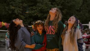 ‘sterling-point’-review:-amazon’s-summertime-ya-drama-brims-with-heart,-humor-and-personality