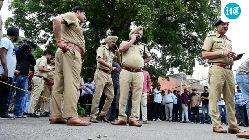retired-army-captain’s-wife-found-dead-in-panchkula;-maid-under-suspicion