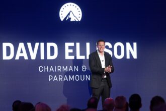 paramount-reports-mixed-earnings-results-with-warner-bros.-takeover-in-limbo