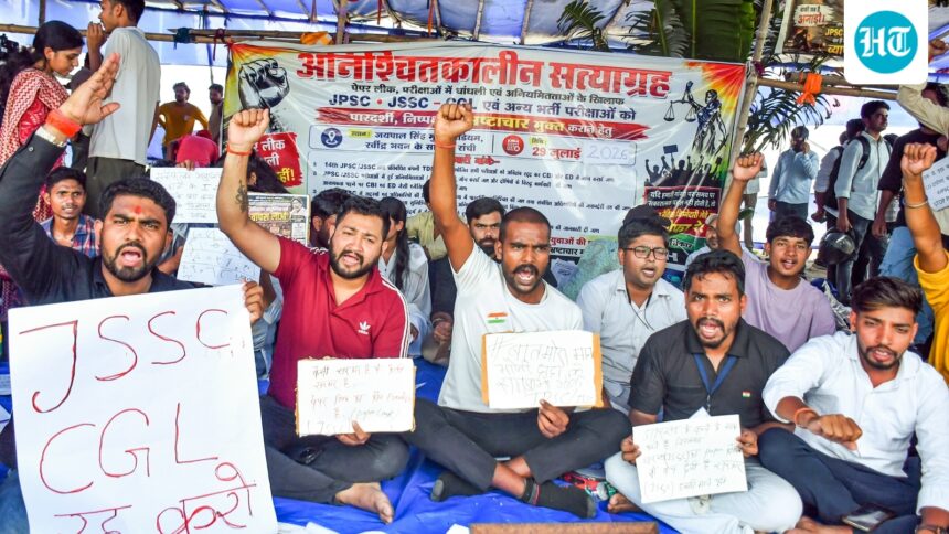 ‘until-the-govt-orders-cbi-probe…’:-protesting-students’-ultimatum-amid-exam-irregularities-agitation-in-ranchi