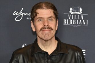 what-happened-to-perez-hilton?-why-he-was-hospitalized-after-tiktok-live