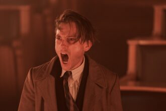 ‘babylon-berlin’-going-out-with-a-bang,-and-a-warning-for-democracy