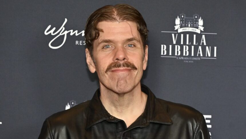 perez-hilton’s-health:-what-to-know-about-his-recent-medical-issues-&-hospitalization