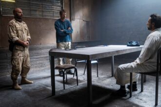 joel-kinnaman-interrogates-saddam-hussein-in-‘high-value-target:-the-hunt-for-saddam’-trailer