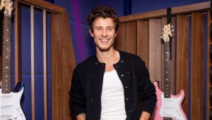 who-is-shawn-mendes’-new-girlfriend?-all-about-bruna-marquezine