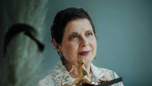 isabella-rossellini-gets-emotional-honoring-her-family-legacy-at-locarno’s-opening-night