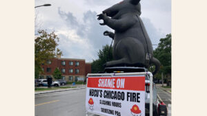 scabby-the-rat-stalks-‘chicago’-shows-as-pas-decry-work-hour-cuts