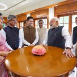 modi-meets-rajya-sabha-mps-over-breakfast,-asks-them-to-stay-away-from-lobbyists