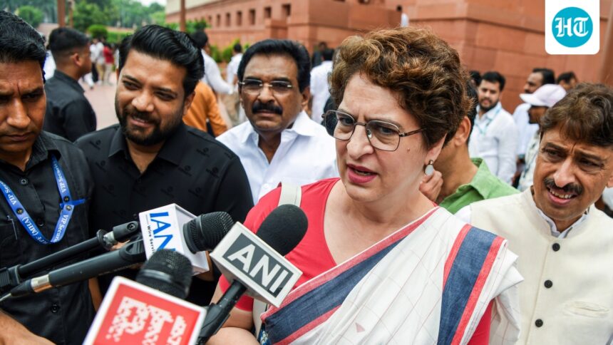 priyanka-gandhi-critises-cancellation-of-‘chhatron-ki-goonj’-programme-in-prayagraj