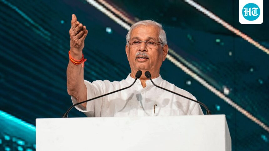 21-mps-seek-tamil-nadu-anthem-to-be-sung-first-at-state-events,-write-to-governor