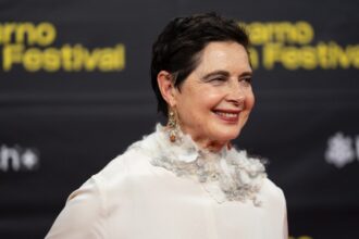 isabella-rossellini-discusses-“empty-local-cinemas”-and-why-she-isn’t-leaving-the-us.,-for-now,-despite-a-“very-bad”-political-situation