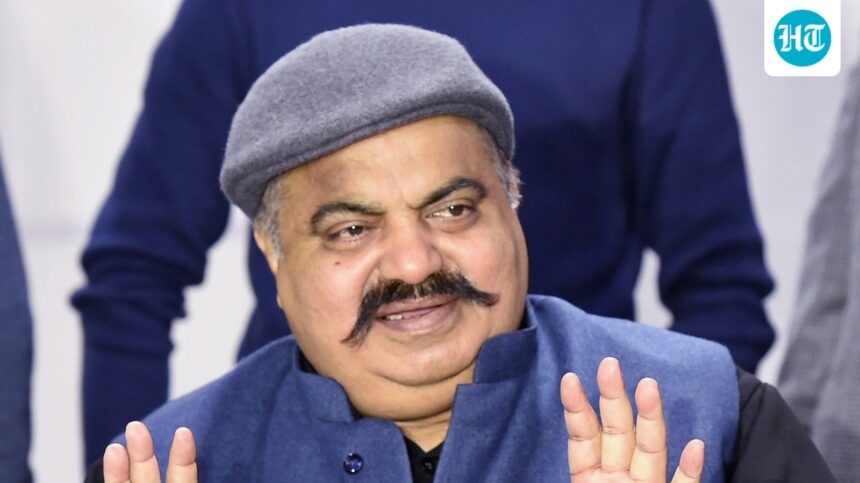 atiq-ahmed’s-son-abaan-likely-to-be-buried-near-father’s-grave-in-prayagraj-after-friday-prayers