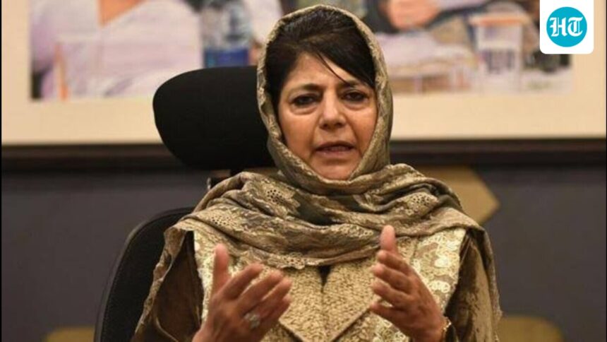 fir-against-pdp-chief-mehbooba-mufti,-daughter-iltija-for-‘assaulting’-cops