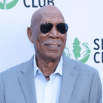 morgan-freeman-will-“overlook-some-of-the-glitches”-in-a-script-if-they-“pay-you-enough”