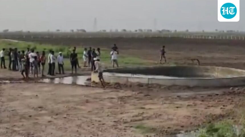 watch-|-farm-well-in-gujarat-morbi-is-making-waves,-literally.-experts-have-an-answer