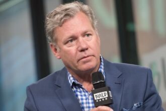 what-was-‘to-catch-a-predator’-about?-looking-back-at-the-chris-hansen-series