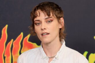 kristen-stewart-applauds-reopening-of-cinerama-dome:-“hope-they-don’t-f***-it-up!”