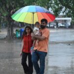 heavy-rain-alert-across-india-as-incessant-downpour-hits-delhi,-kerala,-other-states;-check-imd-forecast