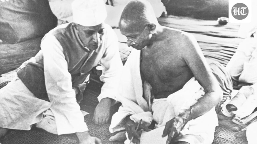 ht-archives:-‘quit-india’-begins,-british-crack-down-with-tear-gas-squibs,-lathis,-arrests