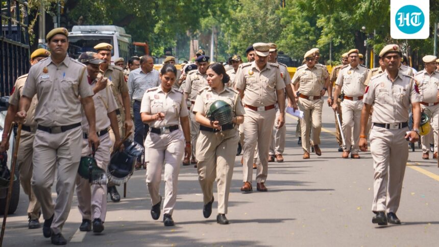 iaf-officer-held-for-leaking-defence-data-to-pak-operative,-chargesheet-filed:-police